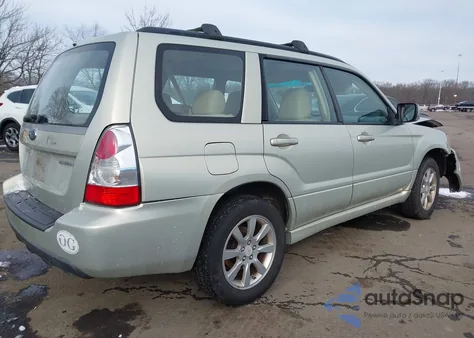 2006 Subaru Forester 2.5X из США, поврежденный, VIN JF1SG65636H740422